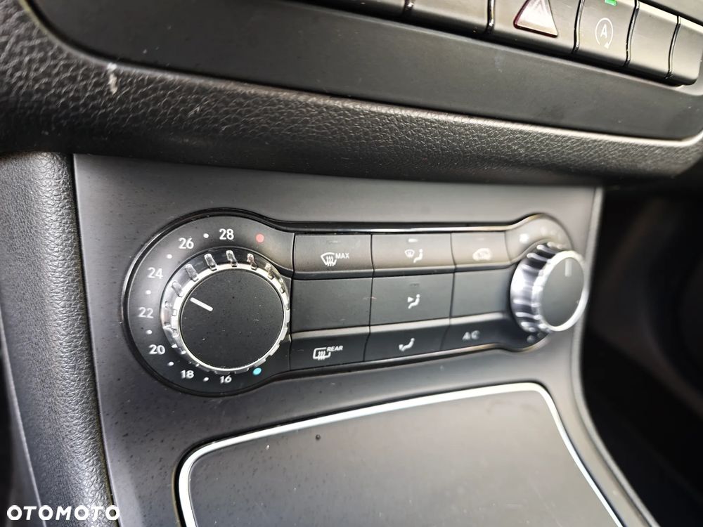 Mercedes-Benz Klasa B 180 BlueEFFICIENCY Edition - 30