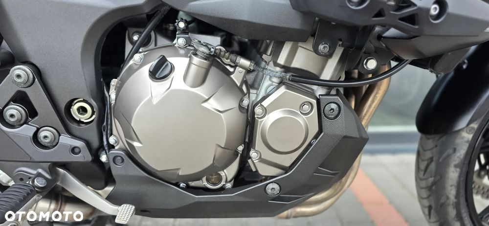 Kawasaki Versys 1000 - 13