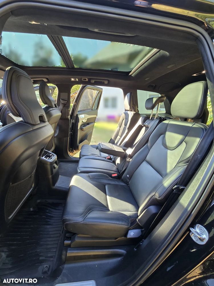 Volvo XC 90 Recharge T8 eAWD R-Design - 10