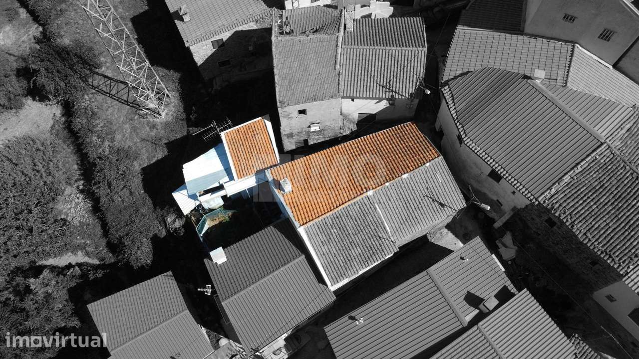 Moradia p/ Renovar - Centro do Sarzedo - Covilhã - Grande imagem: 4/27