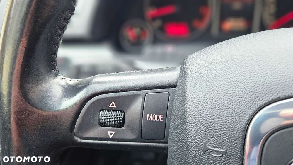 Audi A4 Avant 2.0T FSI Multitronic - 28