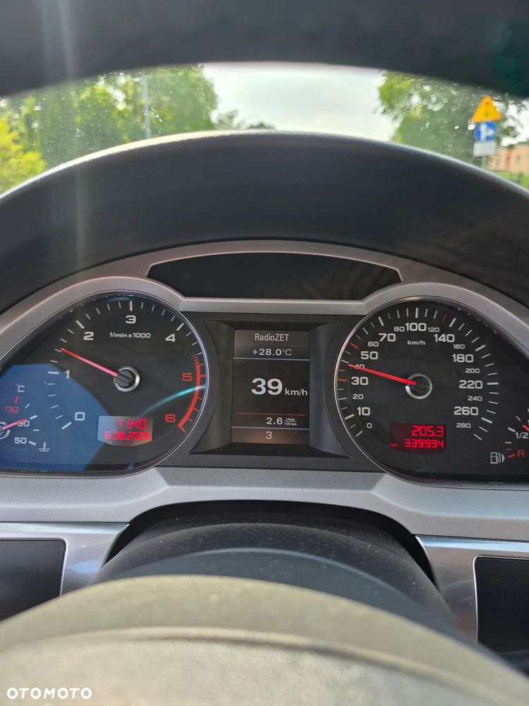 Audi A6 Avant - 29