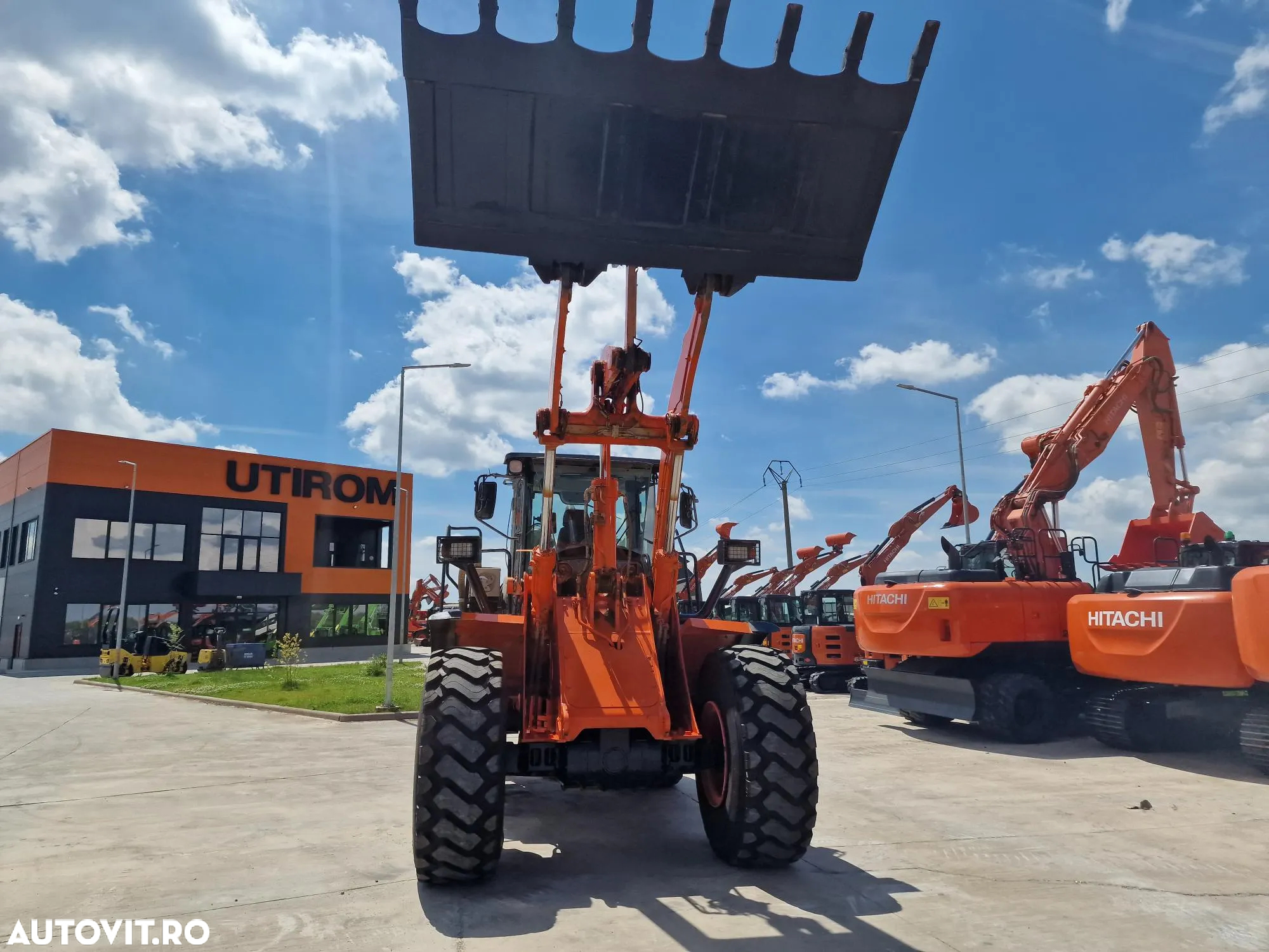 Hitachi ZW220, 8.453h, cupa 3,5mc, 2 Anv NOI, Gresare automata, Cantar, Camera spate, 18,6t, STARE FOARTE BUNA-PROMOTIE 74900 EUR+Tva - 36