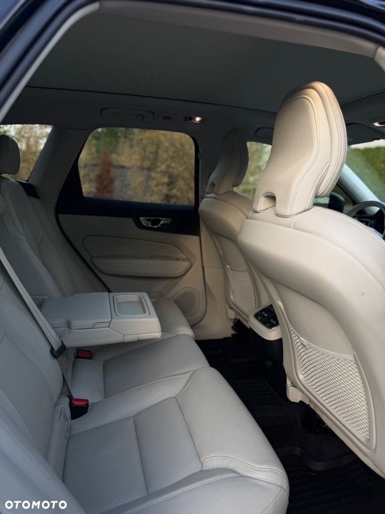 Volvo XC 60 T5 Geartronic Inscription - 23