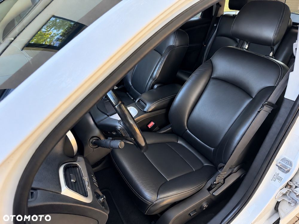 Fiat Freemont 2.0 Multijet 16V DPF Automatik Allrad Urban - 29