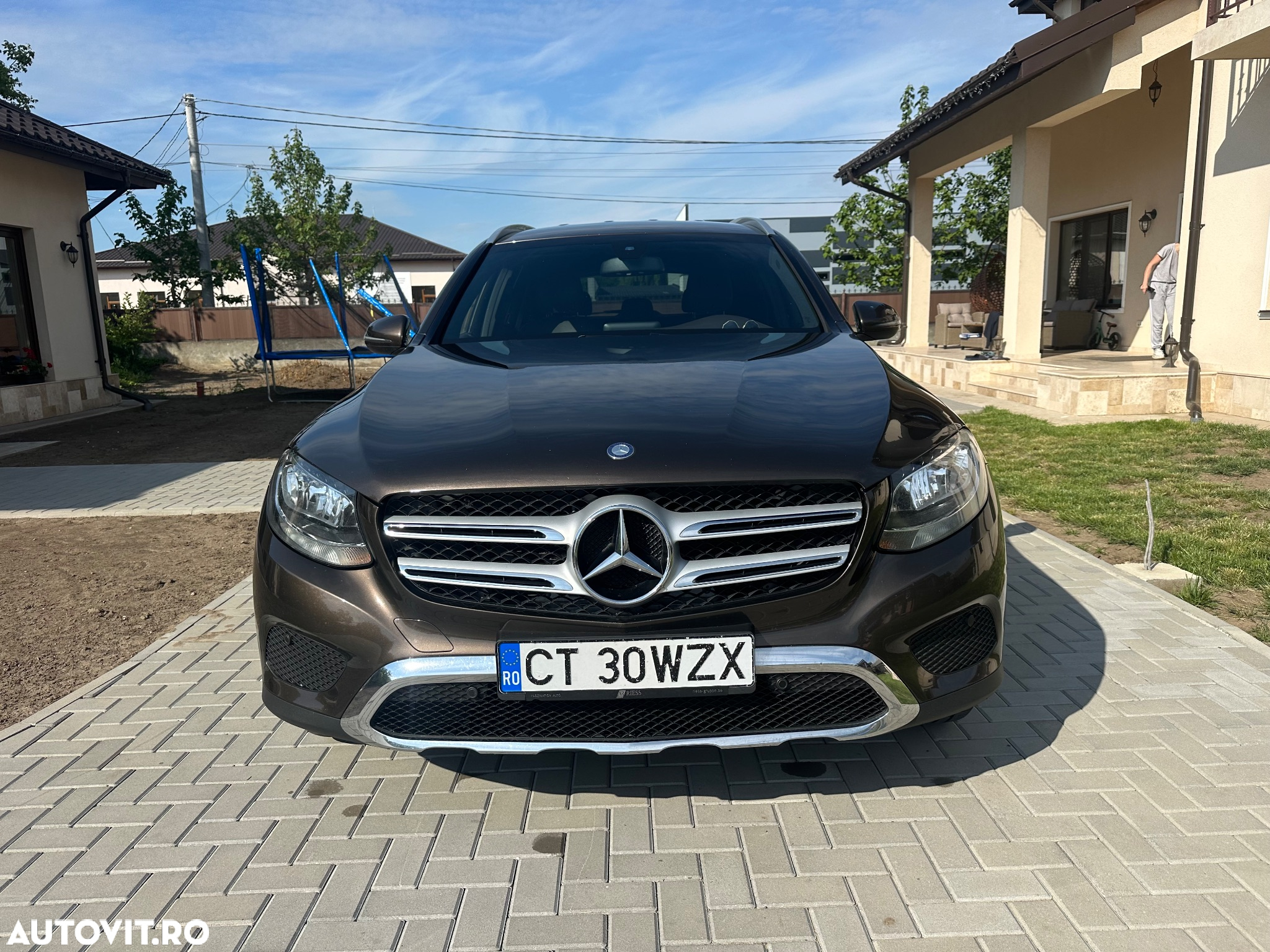 Mercedes-Benz GLC 220 d 4Matic 9G-TRONIC - 2