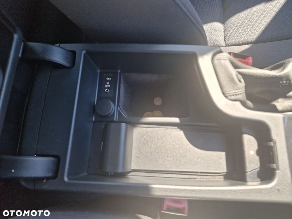 BMW Seria 3 - 21