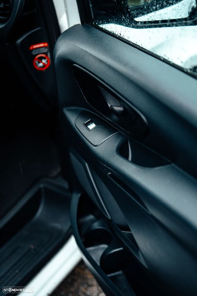 Mercedes-Benz Vito Tourer - 5