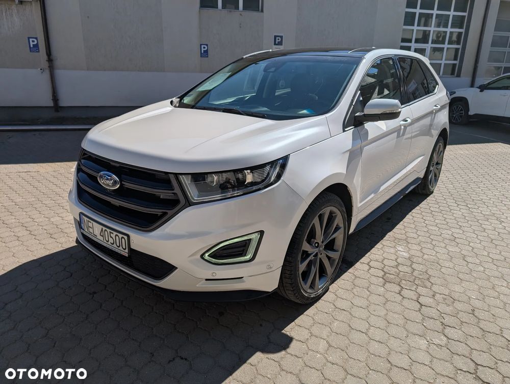 Ford Edge - 2