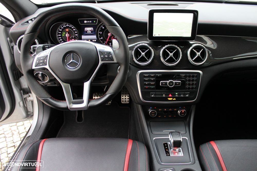 Mercedes-Benz GLA 45 AMG 4-Matic - 21