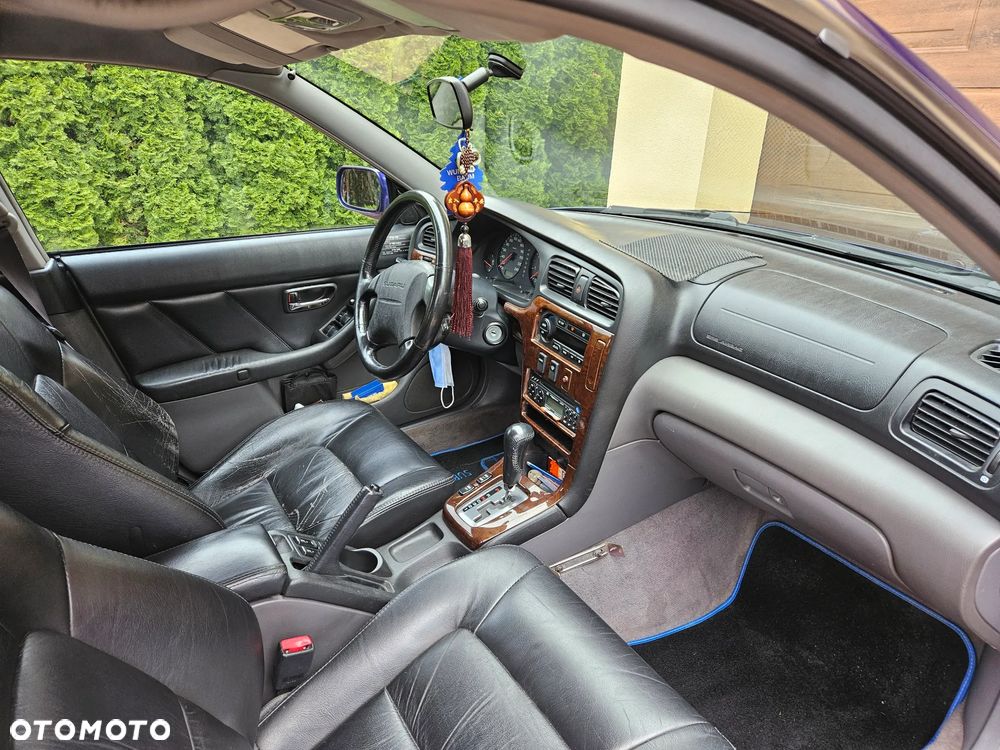Subaru Legacy - 4