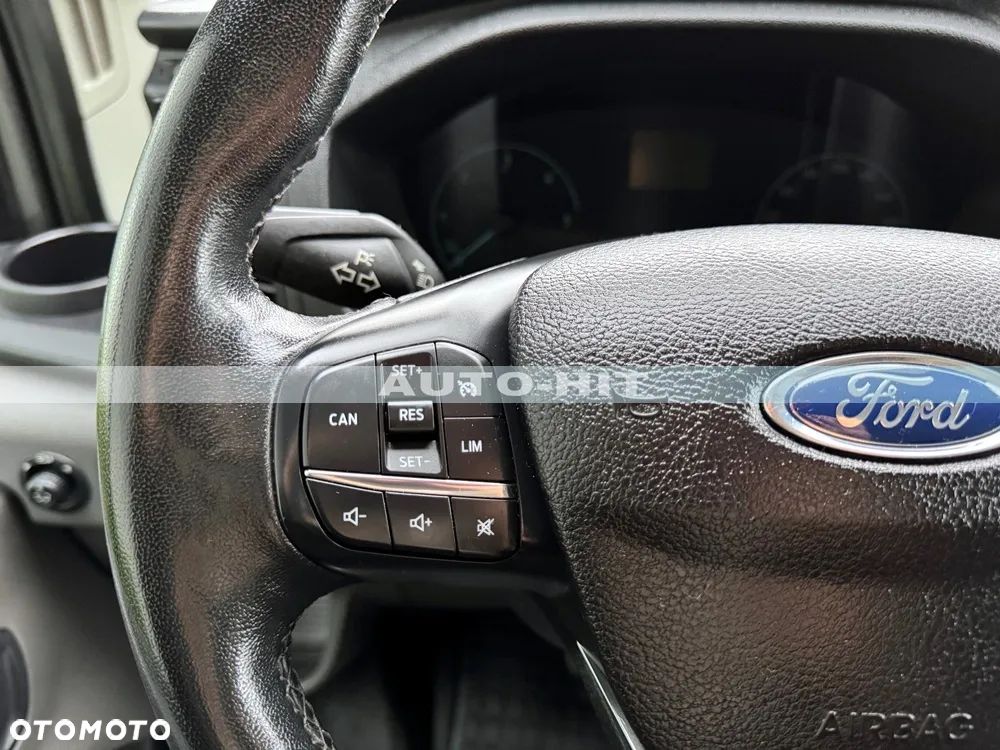 Ford Transit - 27