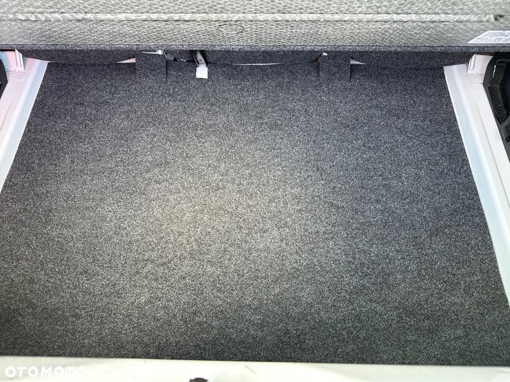 Volkswagen up! - 26