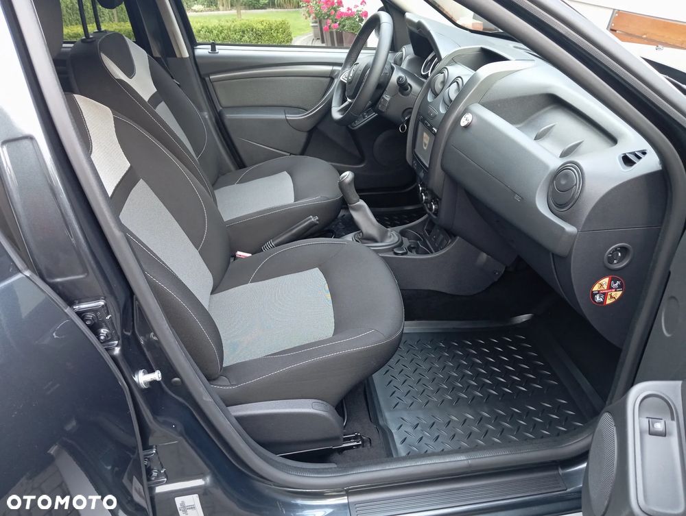 Dacia Duster 1.6 SCe Laureate S&S - 20