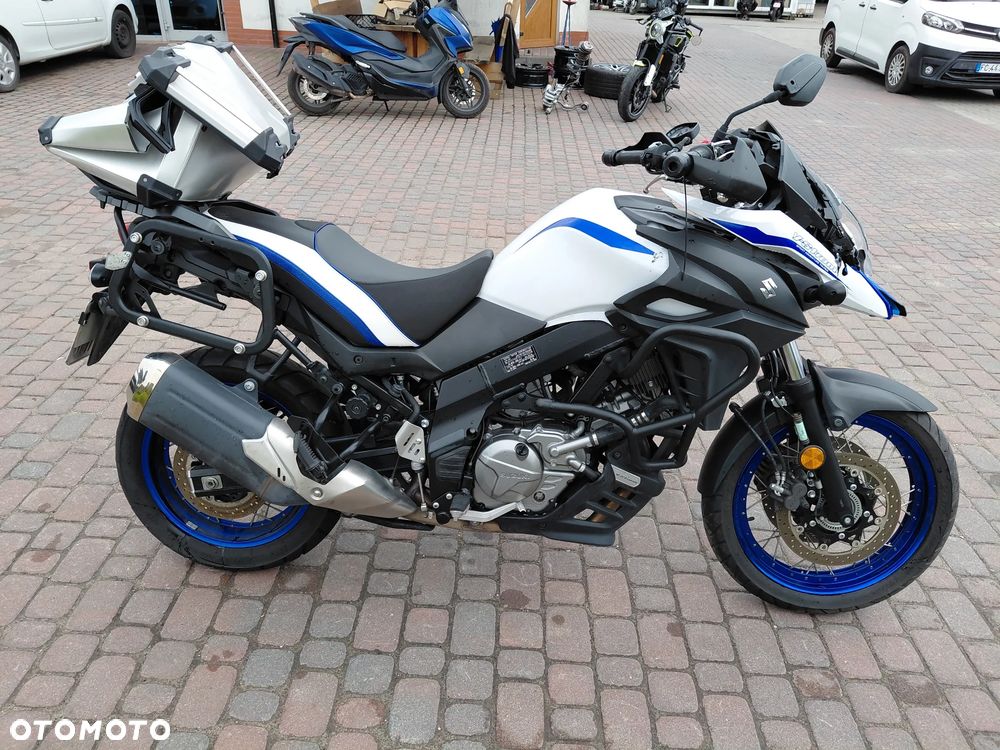 Suzuki V-STROM - 7