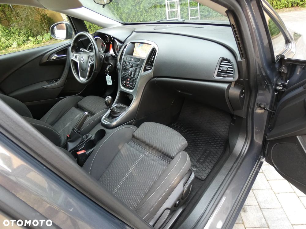 Opel Astra - 28
