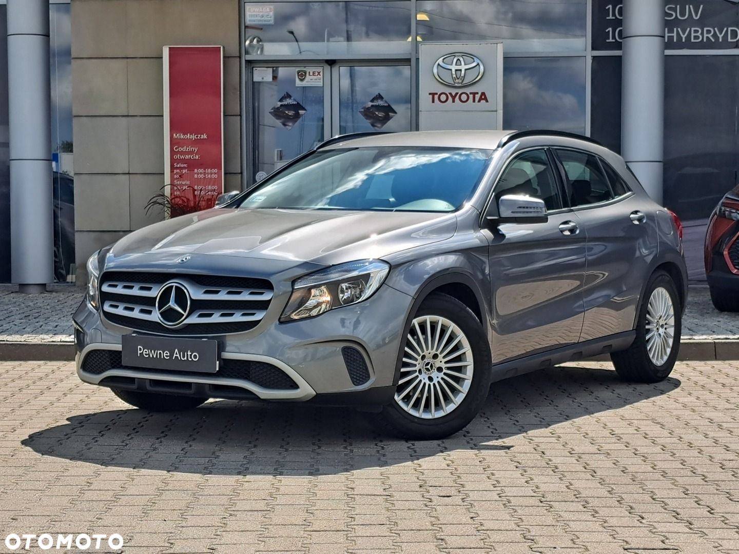 Mercedes-Benz GLA 180 d - 2