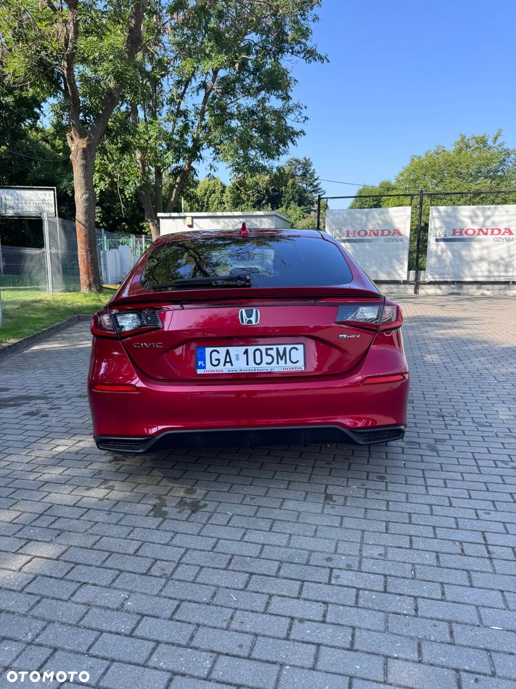 Honda Civic 2.0 i-MMD Advance CVT - 8