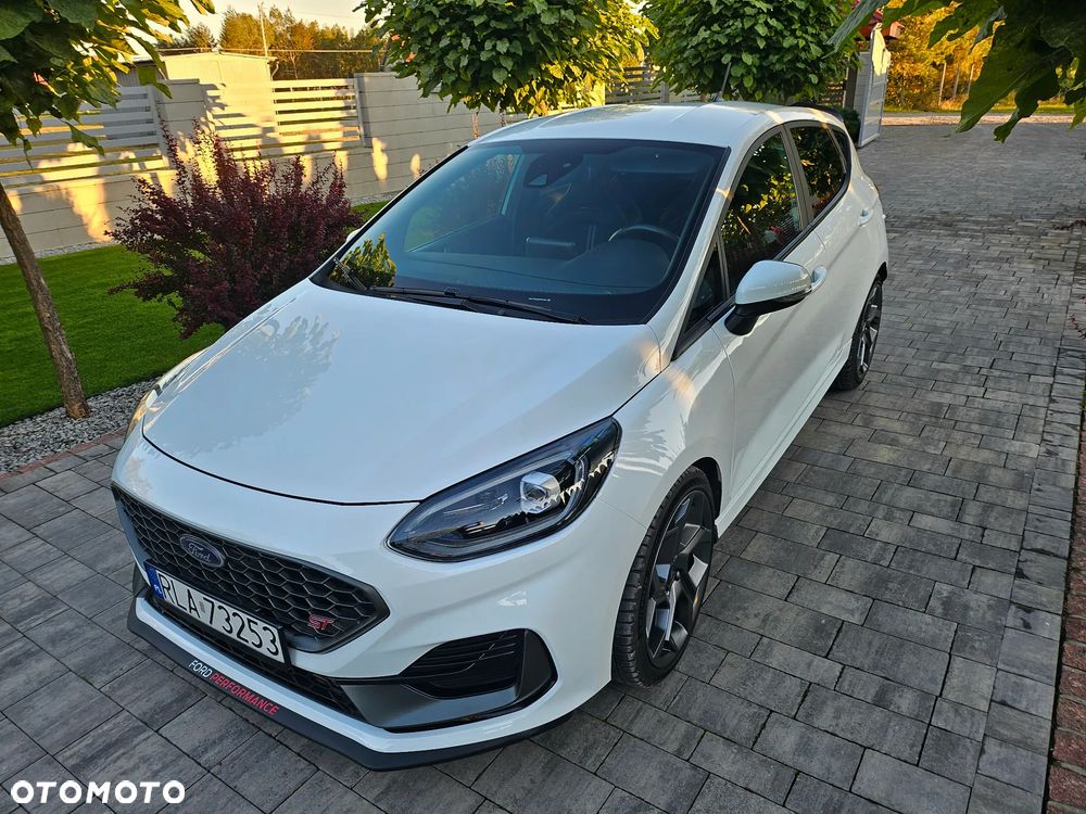 Ford Fiesta - 7