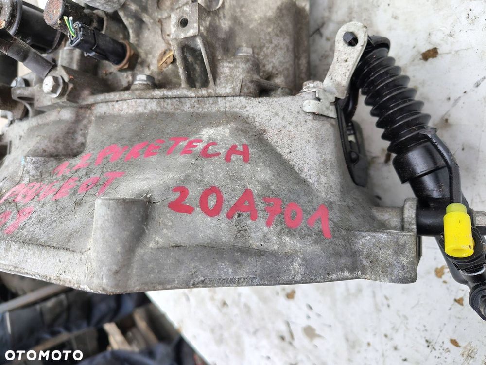 SKRZYNIA 5 BIEGÓW 20A701 PEUGEOT 208 FL1.2 PURETECH - 3