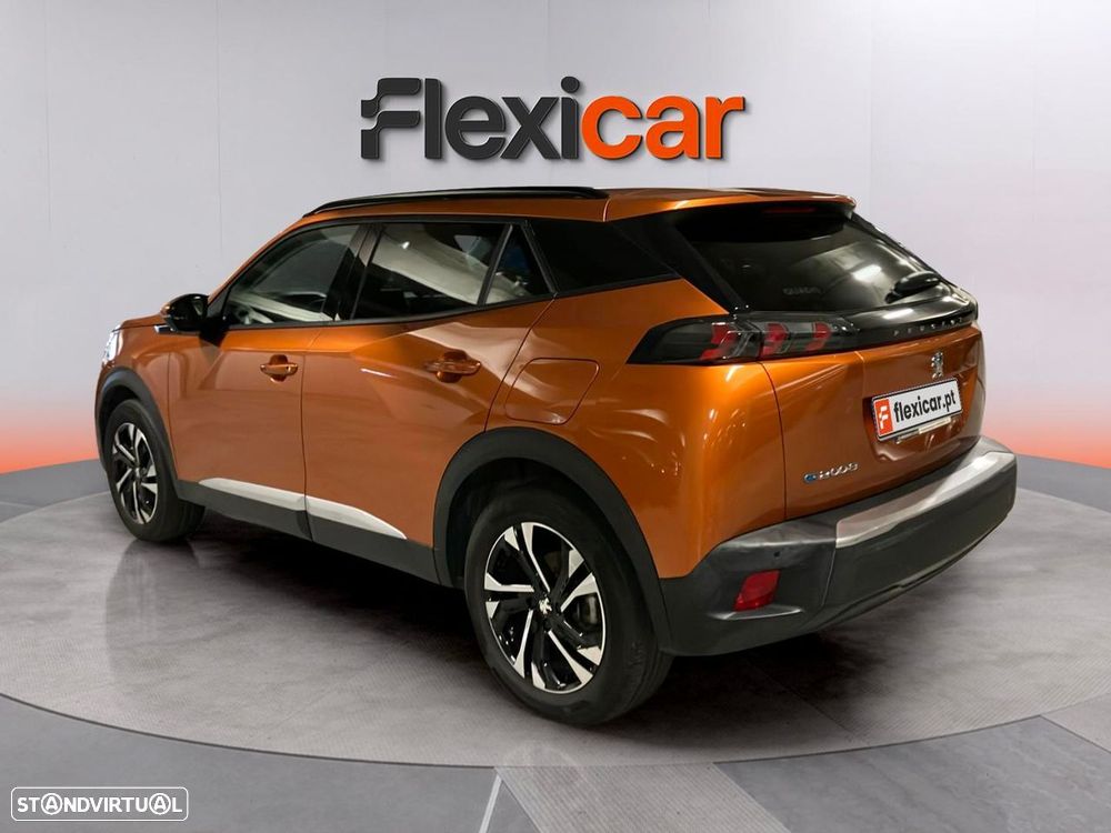 Peugeot e-2008 50 kWh Allure - 3