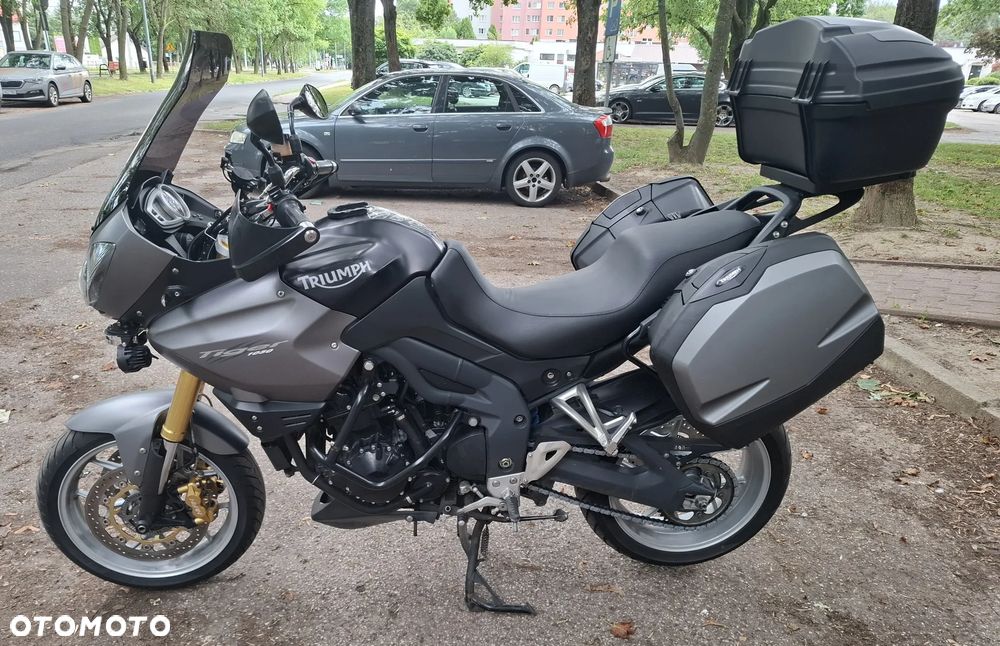 Triumph Tiger - 4