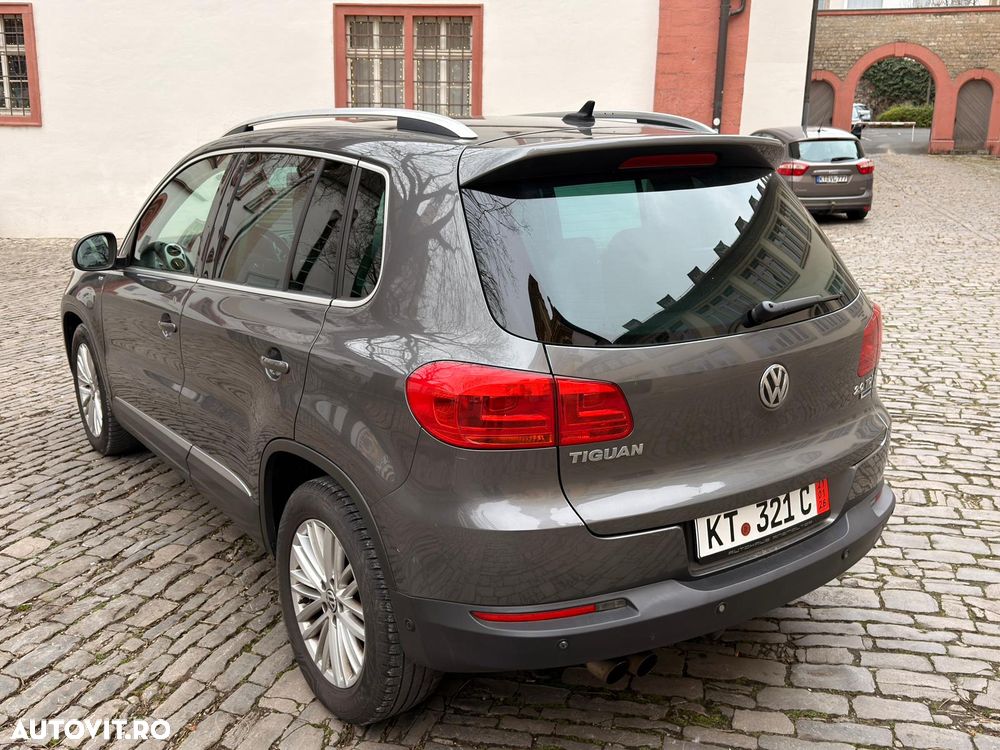 Volkswagen Tiguan 2.0 TDI DPF BlueMotion Technology Cup Sport & Style - 1