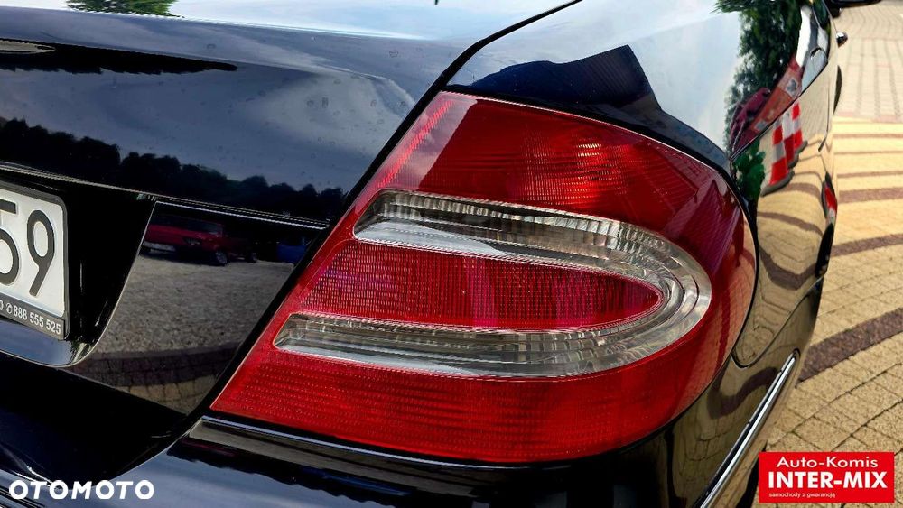 Mercedes-Benz CLK - 16