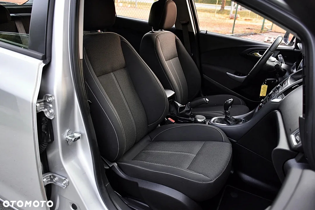Opel Astra 1.6 Active - 30