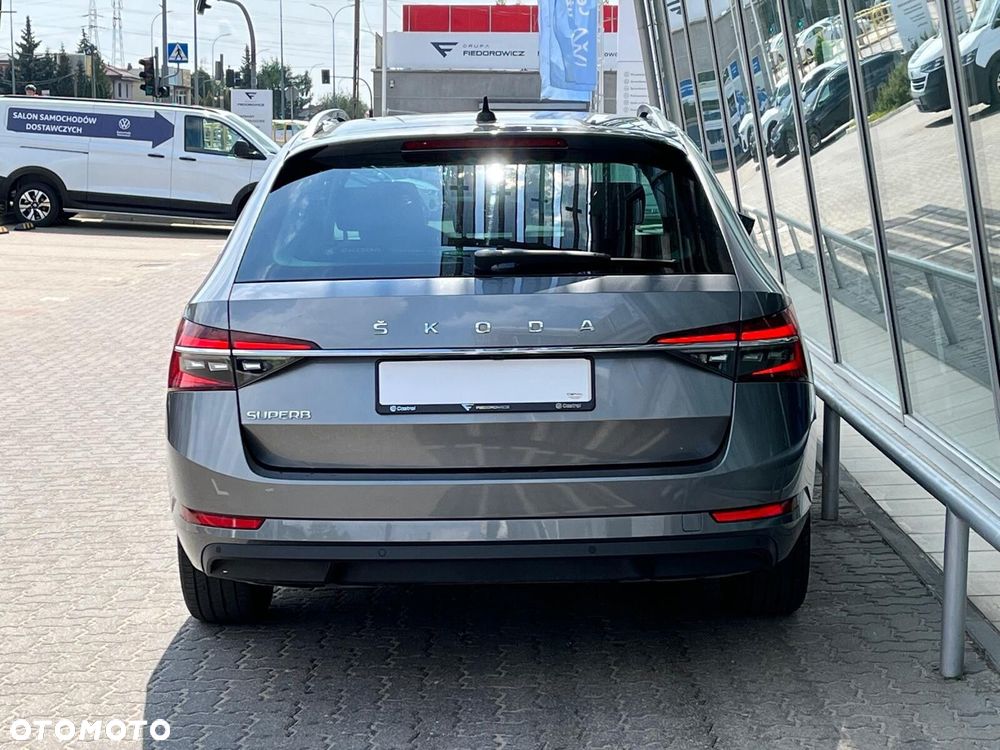 Skoda Superb 2.0 TDI SCR Style DSG - 16