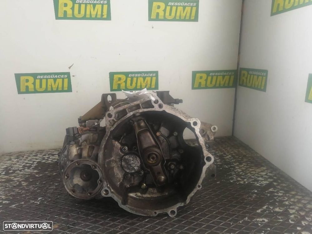 CAIXA DE VELOCIDADES VOLKSWAGEN PASSAT BERLINA 3A2 - 1