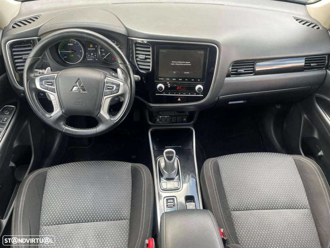 Mitsubishi Outlander 2.4 PHEV Intense - 11