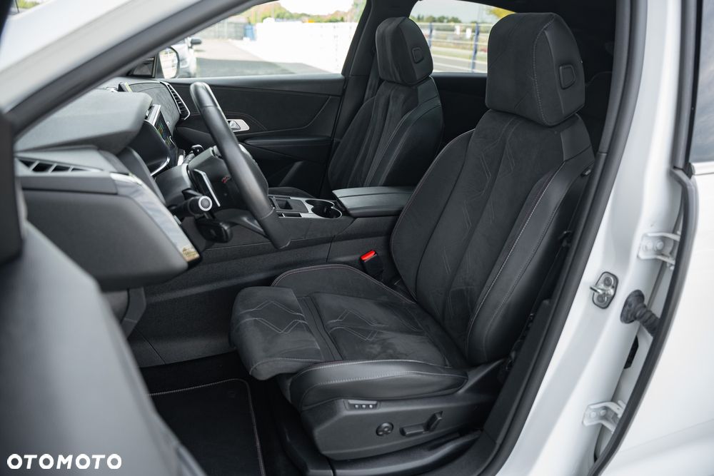 DS Automobiles DS 7 1.6 E-Tense Performance Line + - 25