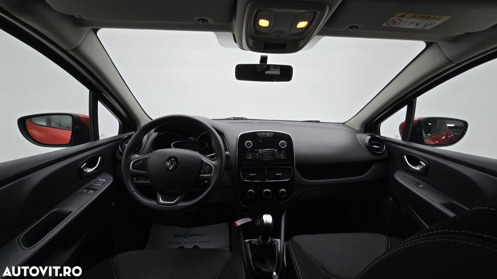 Renault Clio - 14