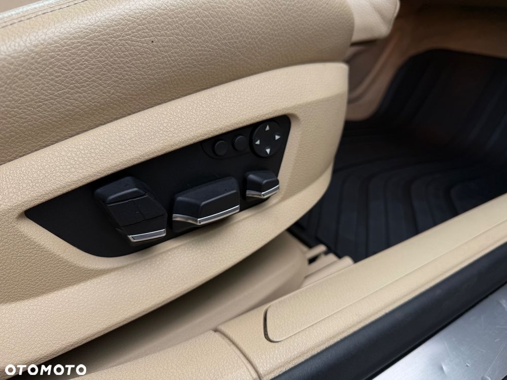BMW Seria 7 730d - 21