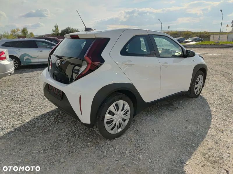 Toyota Aygo - 8