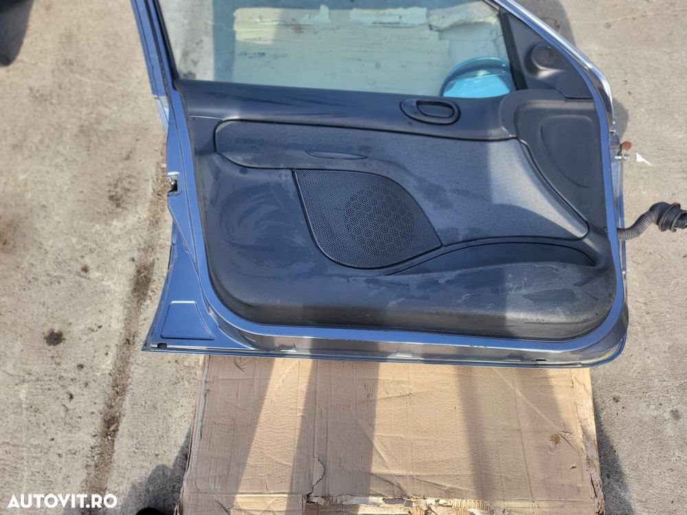 Vindem usa stanga fata Peugeot 206 Plus - 6