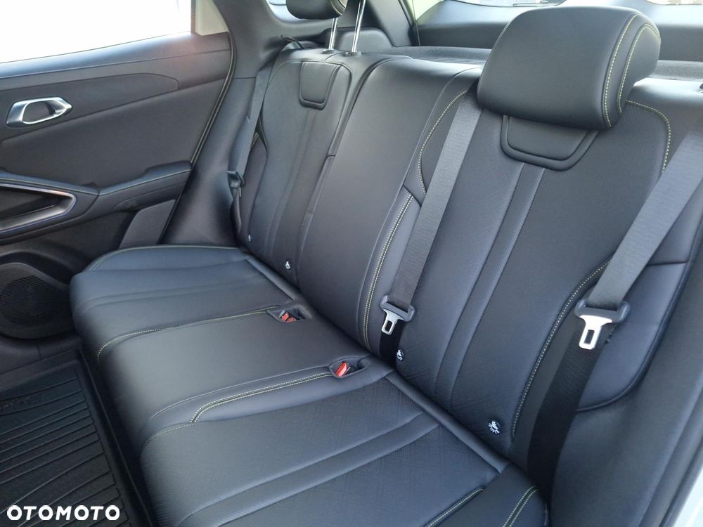 BYD Atto 2 45kWh Active - 16
