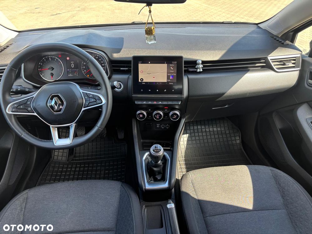 Renault Clio - 9
