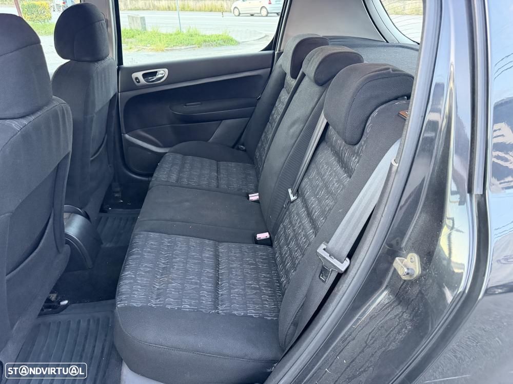 Peugeot 307 1.6 HDi SE Navteq - 8