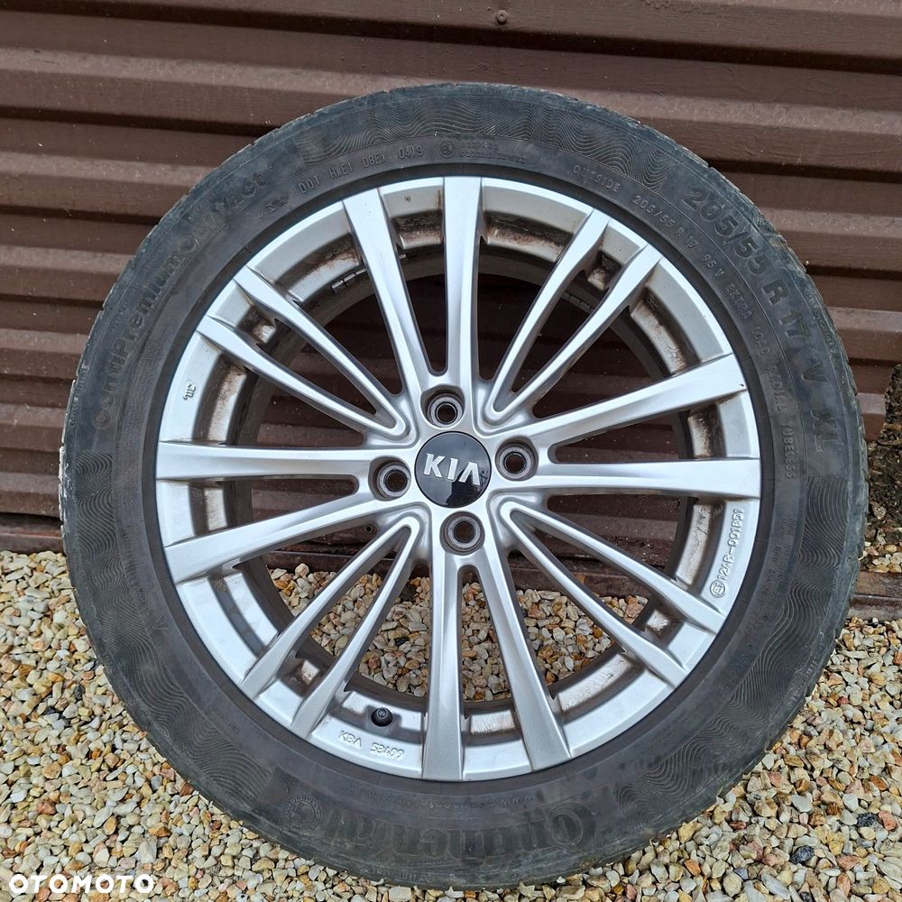 Kia Stonic 1.4 L - 16