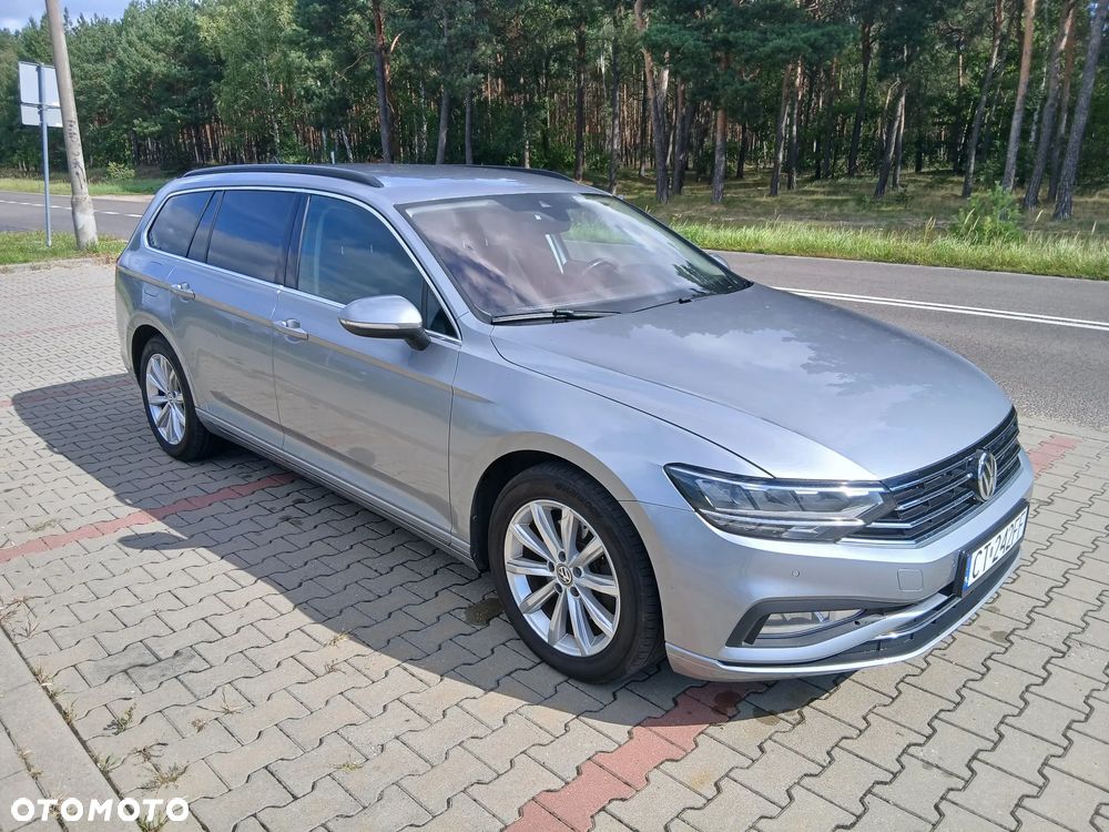 Volkswagen Passat 2.0 TDI SCR DSG Elegance - 3