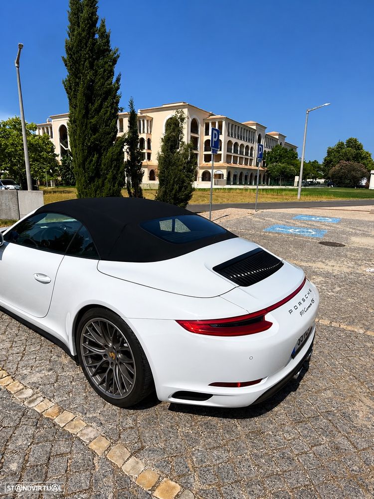 Porsche 911 Série F - 6