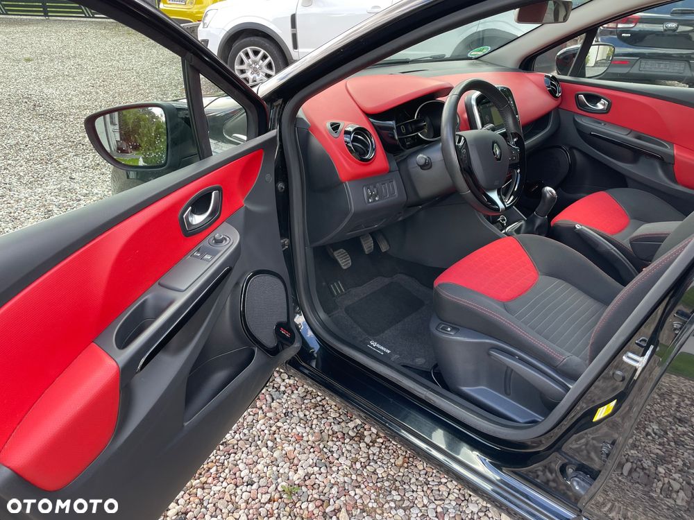 Renault Clio Limited - 15