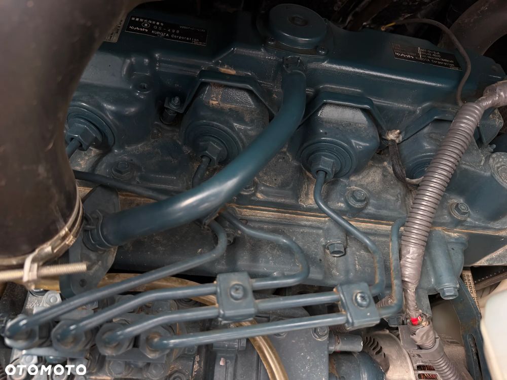 Kubota U55-4. koparka Gąsienicowa 5,5 tony. 2016 rok. 3700 mtg! KLIMATYZACJA. Długie ramie plus! 3sekcje Hydrauliczne. zamki na tłokach. Koparka Jak nówka sztuka. Zadbana zero zużycia. Z gospodarstwa Norweskiego. Zmiana łyżek Hydrauliczna. LENHOFF. Ani deka luzów wycieków. Szybka wolna jazda. Gąski perfekt stan. OKAZJA TANIO. Aktualna Dekra. Po serwisach eksploatacyjnych. Mocny silnik Kubota 4 cylindry! Zamki na tłokach. Nagłośnienie Wielka Okazja - 8