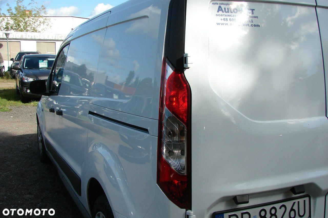 Ford Transit Connect - 8