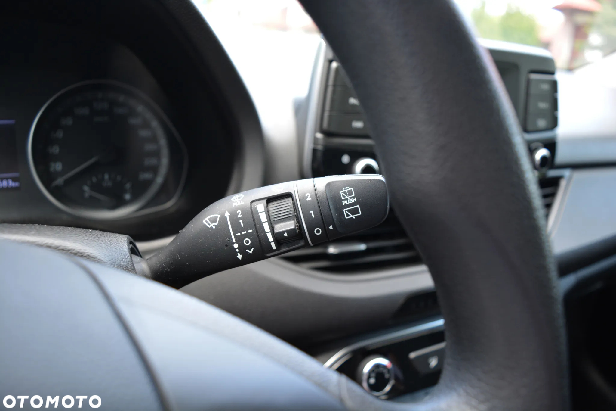 Hyundai i30 1.5 DPI Classic + - 20
