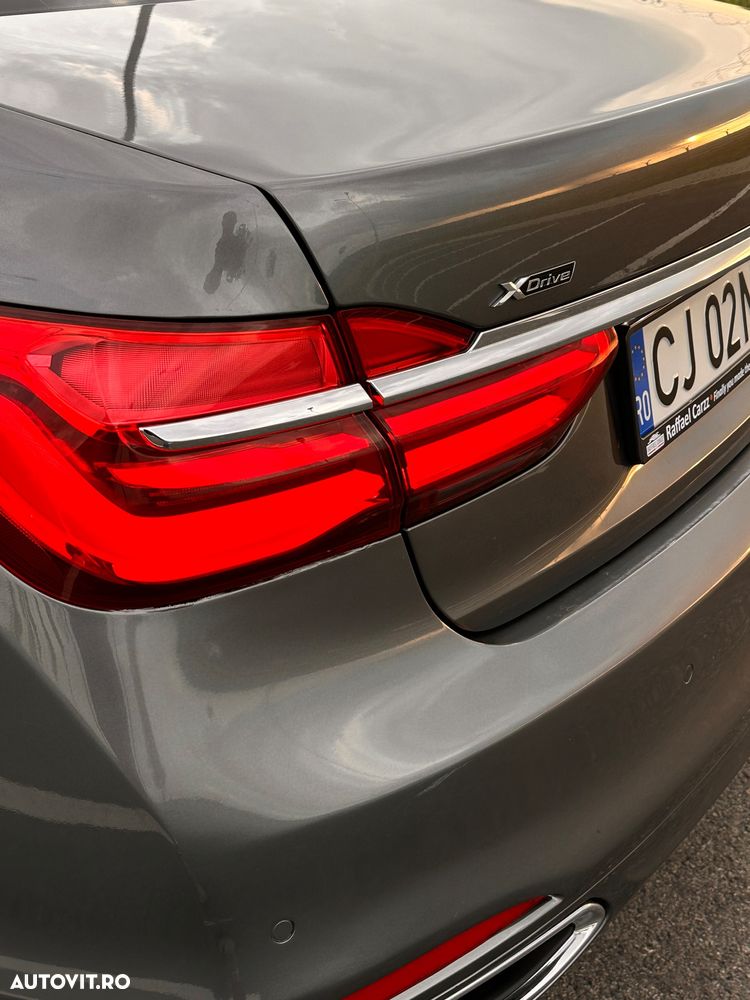 BMW Seria 7 730d xDrive - 6