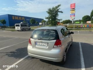 Chevrolet Aveo - 6