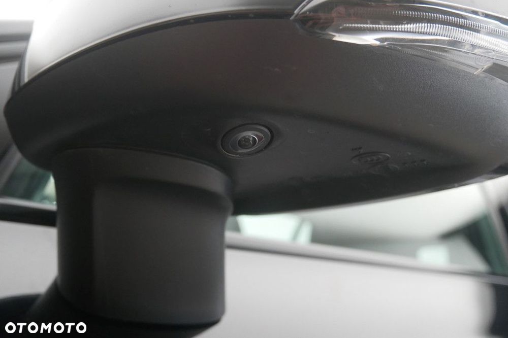Volvo XC 90 - 21